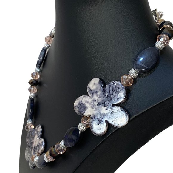 Handmade One of a Kind Grey and Pink Beaded Flower Necklace - Picture 2 of 7